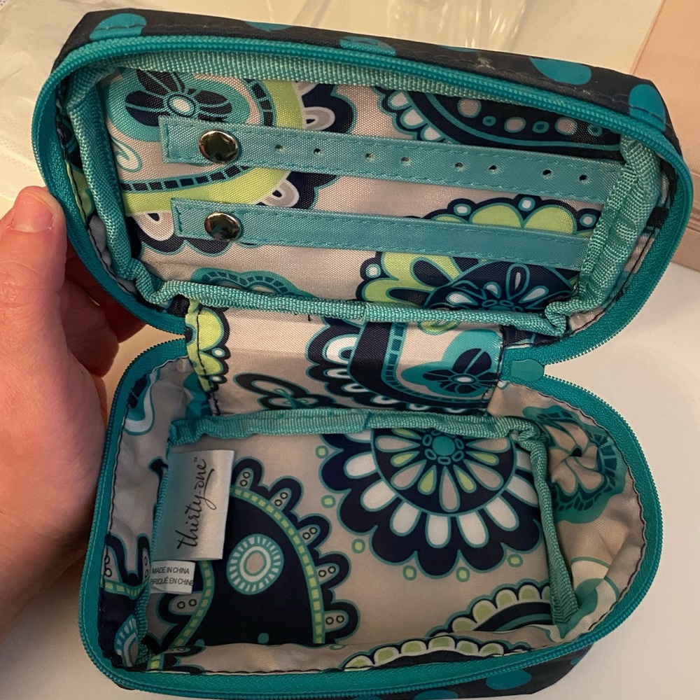 Thirty-One Travel Jewelry Case.